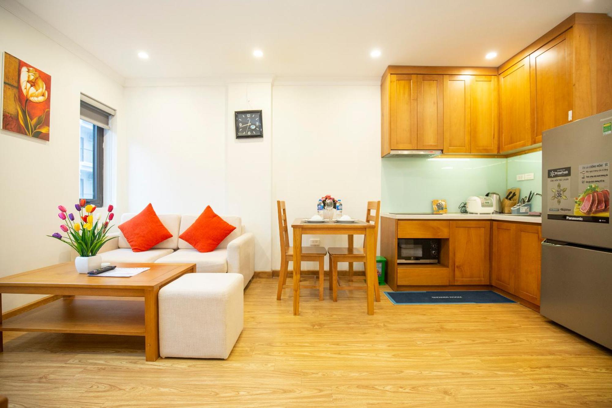 Sumitomo 8 Apartment - Alley 21 Linh Lang Hanoi Dış mekan fotoğraf