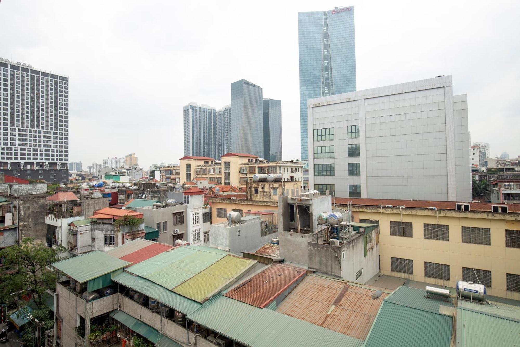 Sumitomo 8 Apartment - Alley 21 Linh Lang Hanoi Dış mekan fotoğraf