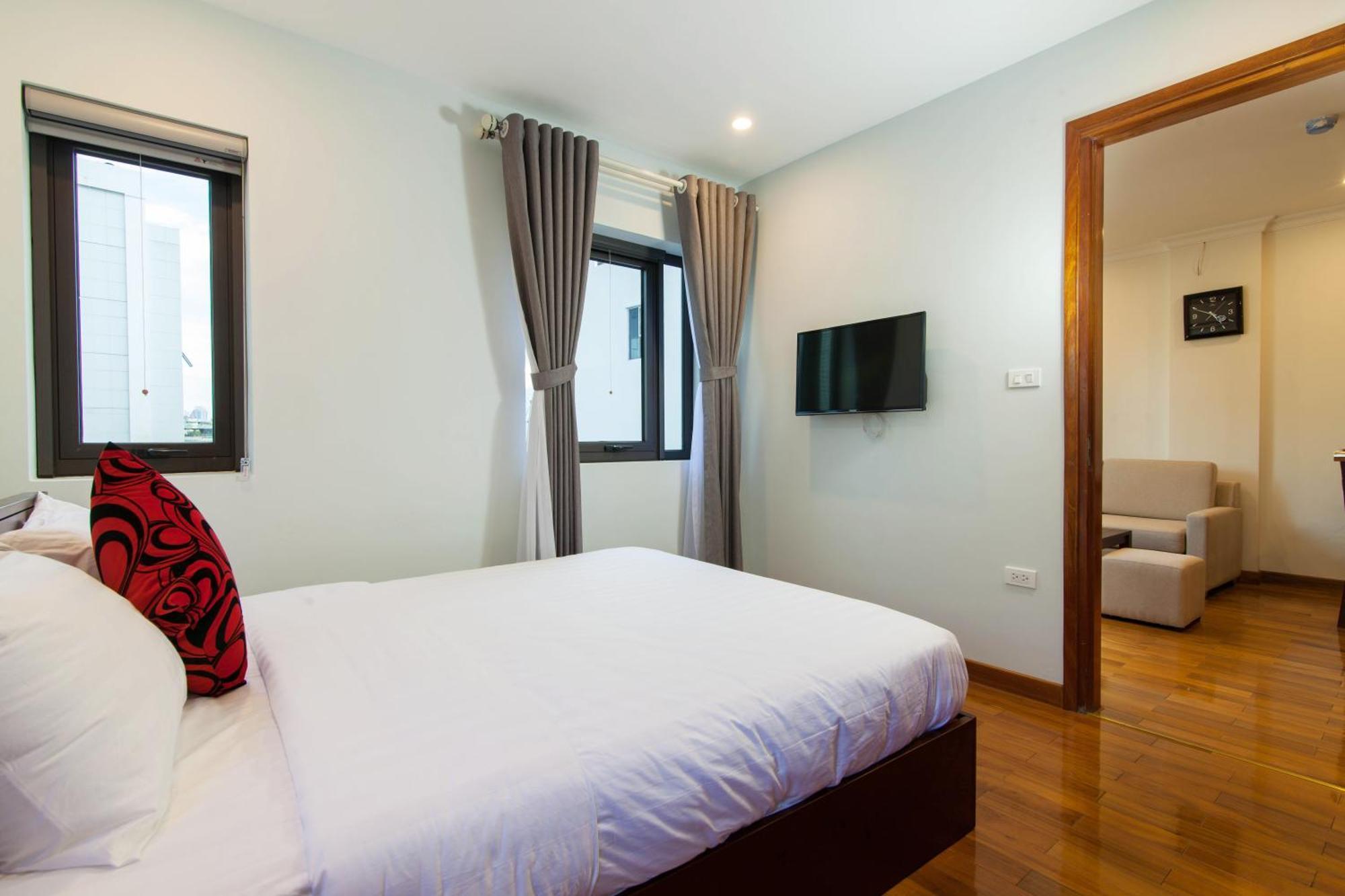 Sumitomo 8 Apartment - Alley 21 Linh Lang Hanoi Dış mekan fotoğraf