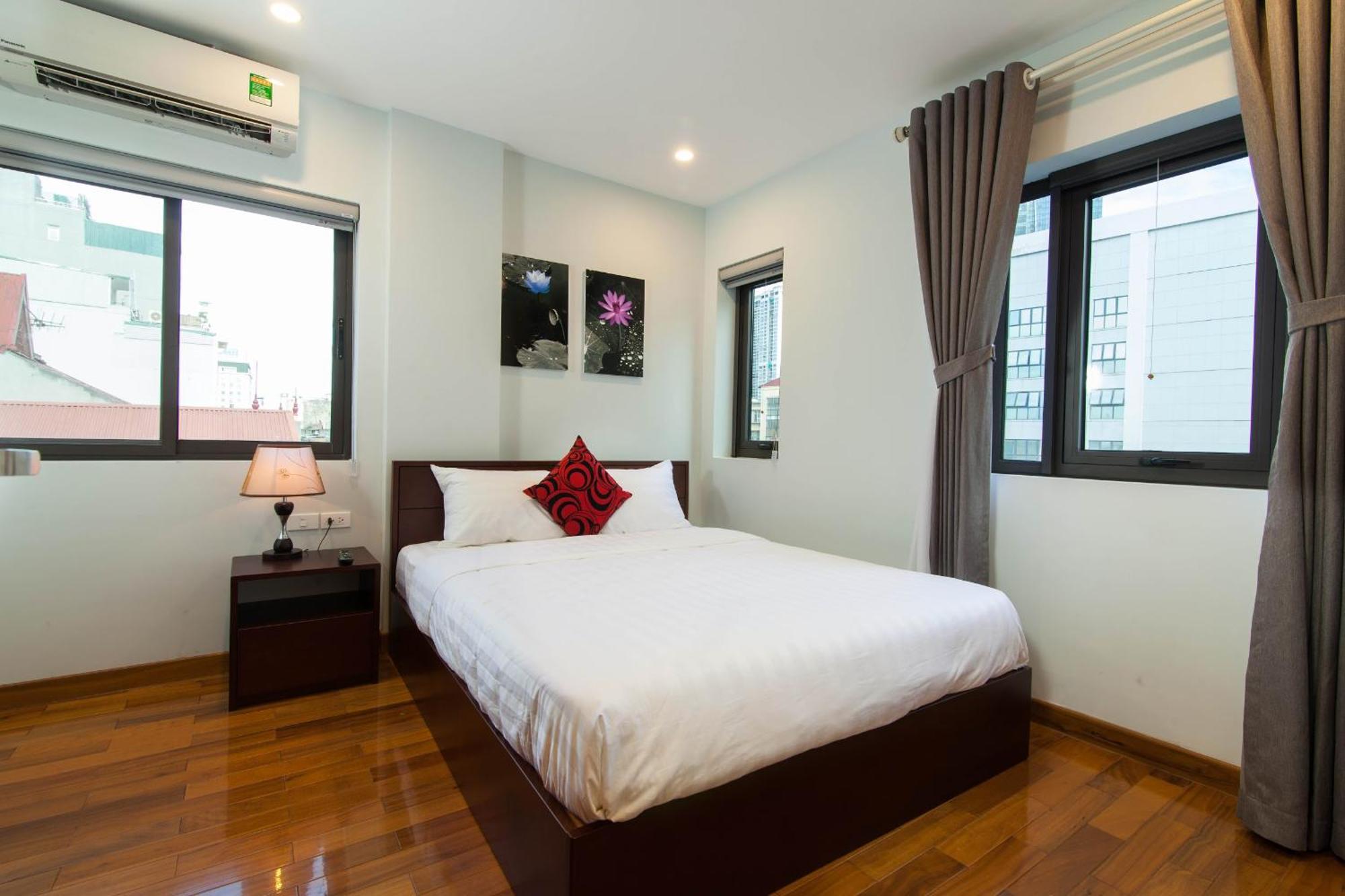 Sumitomo 8 Apartment - Alley 21 Linh Lang Hanoi Dış mekan fotoğraf